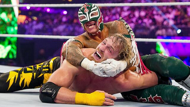THE ABSOLUTE BEST OF 2023 - Rey Mysterio vs. Logan Paul — U.S. Title: WWE Crown Jewel