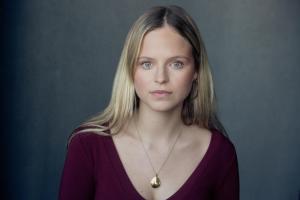 Olivia Isaacs portrait