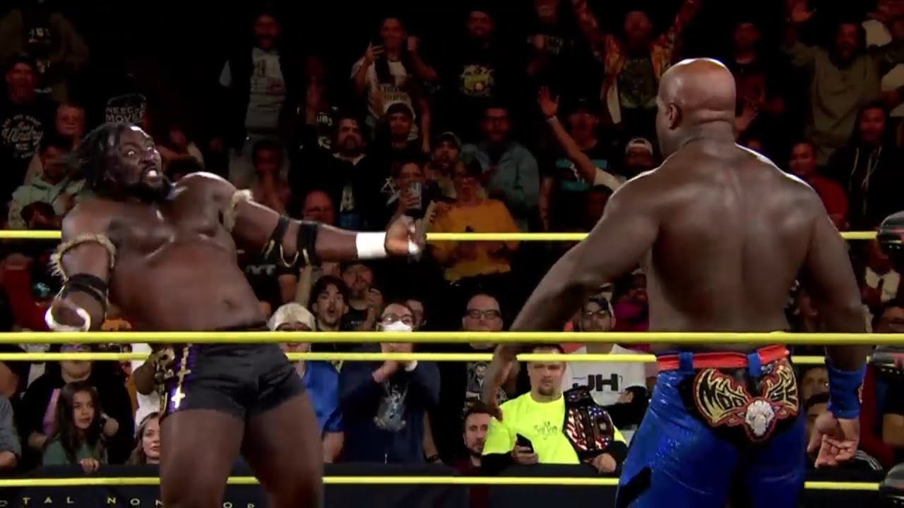 Oba Femi Vs Moose Match WWE Roadblock 2025 background