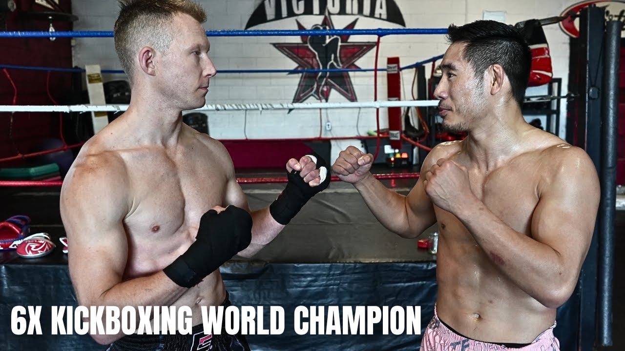 Sparring 6x Kickboxing World Champion - Gabriel Varga (+ Commentary) background