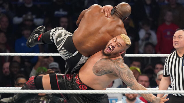 Top 10 Friday Night SmackDown moments: WWE Top 10, Dec. 20, 2024 background
