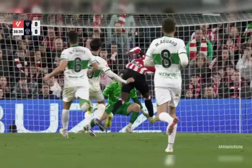 [Highlights] A lone stand! Inaki Williams' one-on-one chip saved by a brilliant diving stop from Di Tuoro
