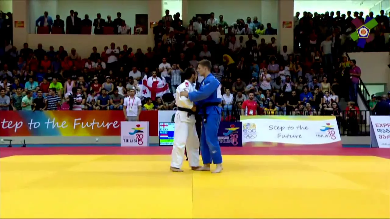 Robinzon Beglarishvili vs Lars Kamphuis European Youth Olympic Festival Tbilisi 2015