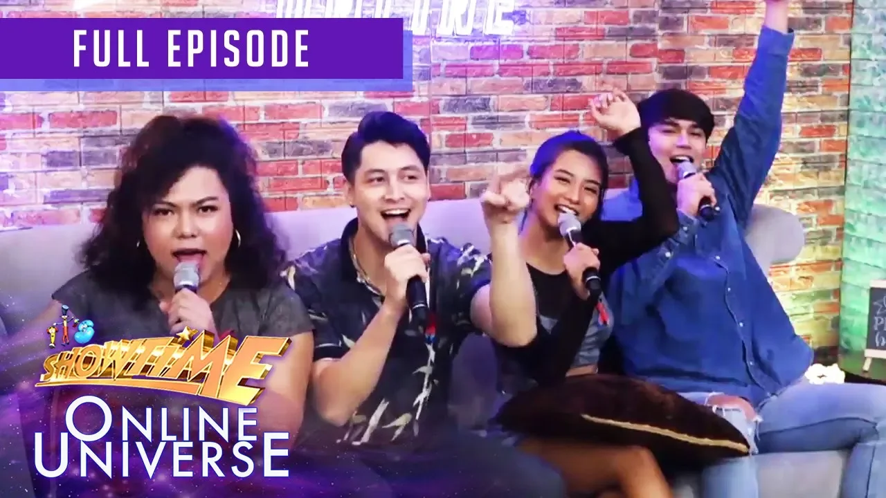 It's Showtime Online Universe background