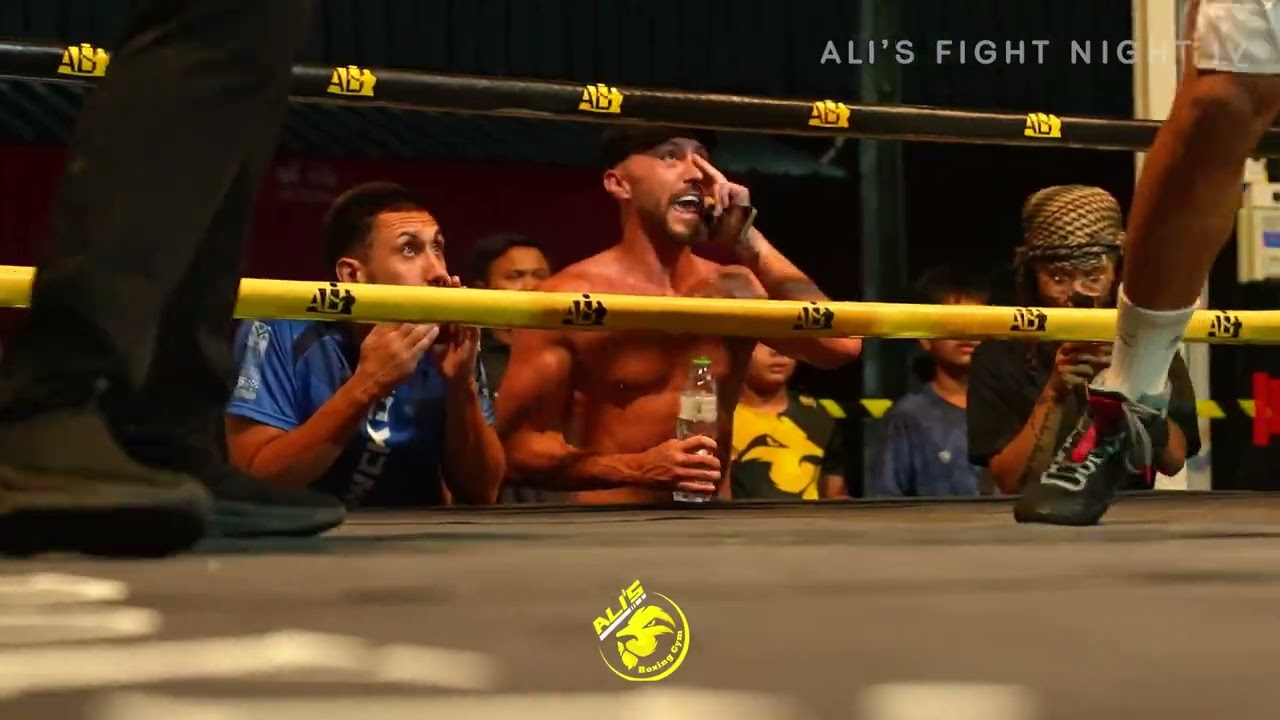 Joey “The Grafters” Jeffrey vs Milad “Scar Face” Khosravi | Fight Night 4