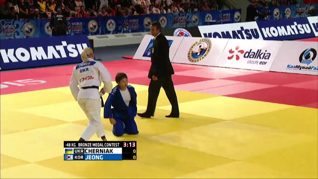 Bo Kyeong Jeong vs Maryna Cherniak World Judo Championships 2015 - Astana