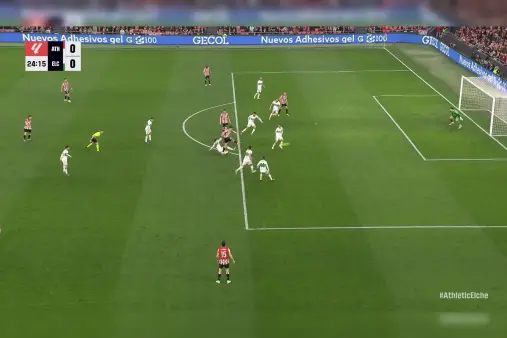 [Highlights] Athletic Bilbao's consecutive one-touch passes in the final third, Rego's shot saved by Dituro with a diving stop
