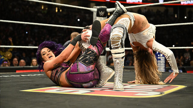 Charlotte Flair & Alexa Bliss vs. Bayley & Lyra Valkyria: Raw highlights, Oct. 27, 2025