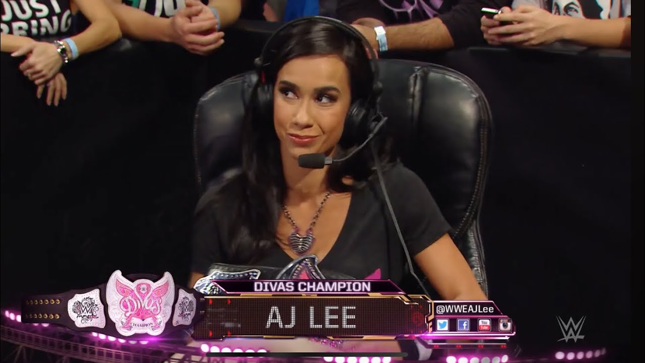 WWE RAW Nikki Bella vs Emma (Aj Lee on commentary) 11/03/14