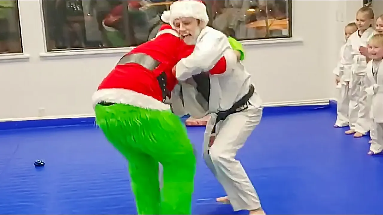 The Grinch Learns Jiu-Jitsu The Hard Way After Crashing A Kids’ BJJ Class background