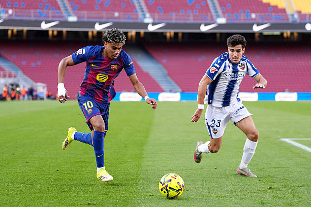 Barcelona vs Levante Full Match and Highlights