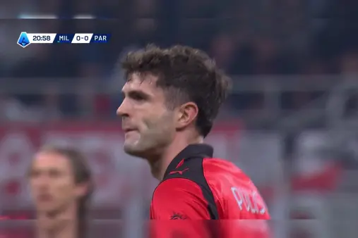 [Highlights] Pulisic's long-range strike from outside the box, but it's too central and saved by the goalkeeper