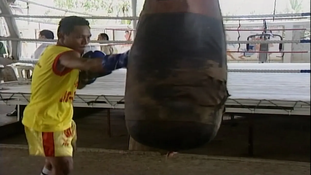 Old School Saenchai Training Footage background