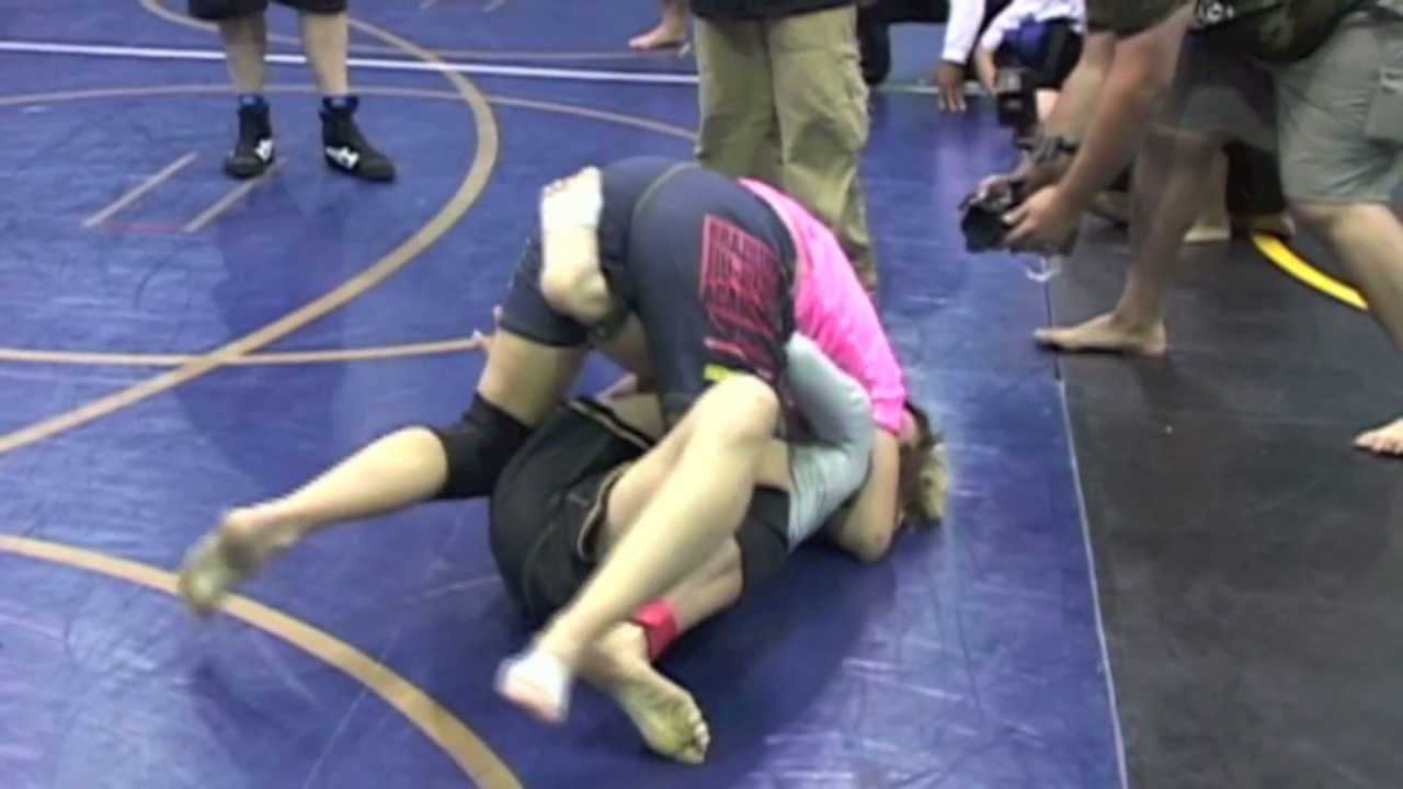 Rear Naked Choke Submission - CJ McCue vs. Lisa Plaski Female Jiu Jitsu Women BJJ Grappling