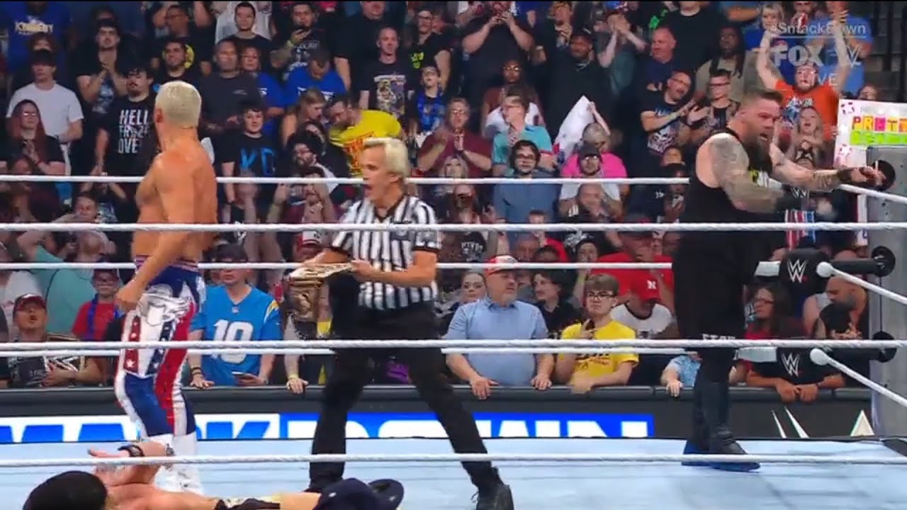 Cody Rhodes & Kevin Owens vs. A-Town Down Under (2/2) - WWE SmackDown 7/19/2024 background