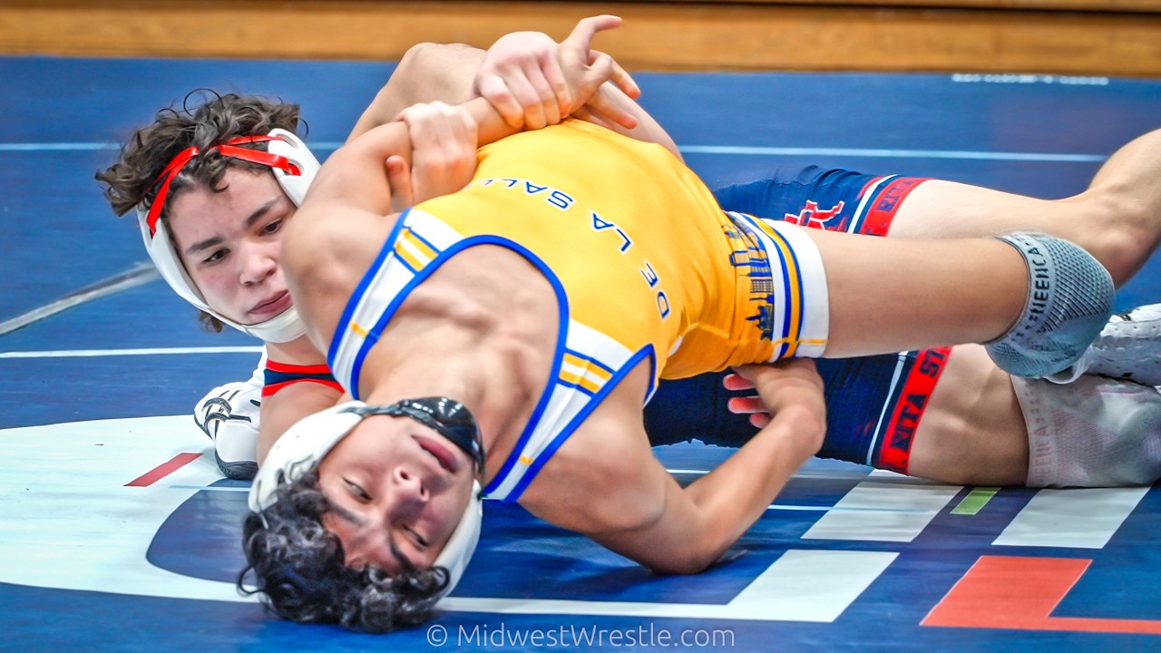 126 – Damian Gomez {G} of De La Salle Institute IL vs. Cleto Protti {R} of Saint Rita IL