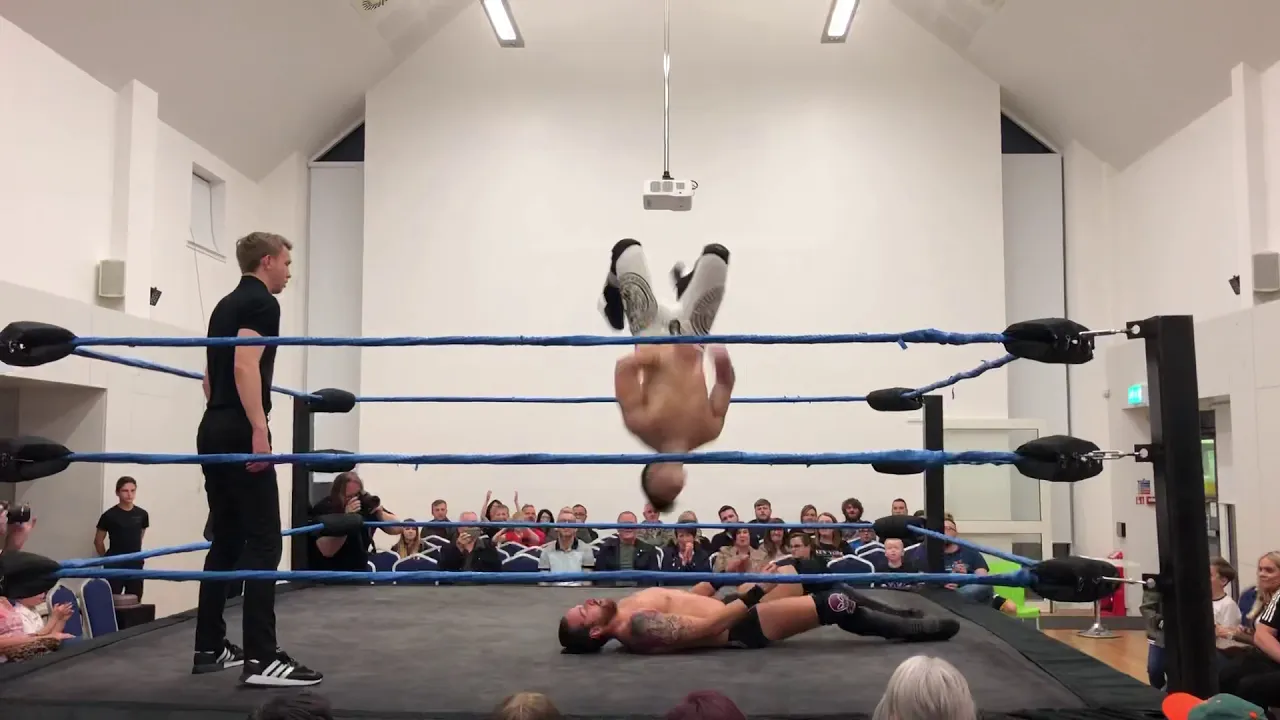 Pro Wrestling Scotland Daz Black vs Stevie Xavier 13/9/19