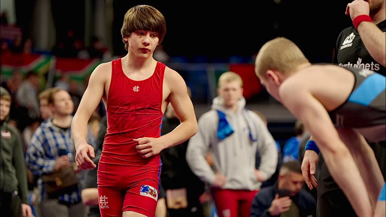 U15 Timo Marcenkov (CZE) vs Joel Burri (SUI) 57kg. Freestyle boys youth wrestling tournament.