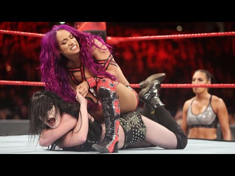 Sasha Banks vs. Paige 1/2 background