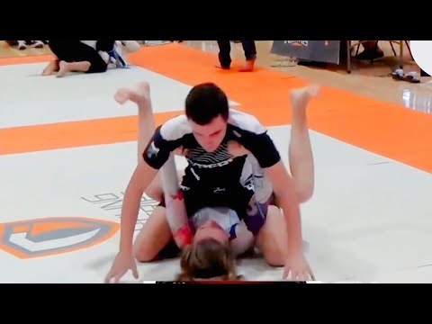 Rocky Fun TV Presents: Kushti Grappling Kabaddi Wrestling Fight🥱#martialarts #wrestling 