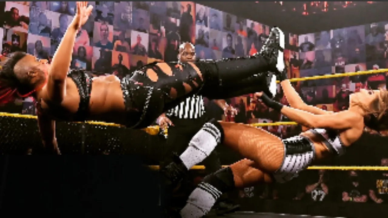 Ember Moon &Rhea ripely vs Dakota Kai & Raquel Gonzalez 1.2 background