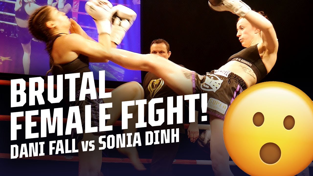 BRUTAL FEMALE MUAY THAI FIGHT ๐ฑ Dani Fall vs Sonia Dinh | SuperShowDown | Fight Highlights