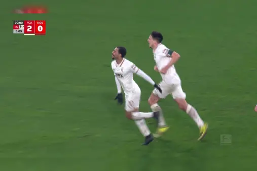 [Goal] Adding to the lead! Claude Maurice scores with a long-range tap-in into an empty net