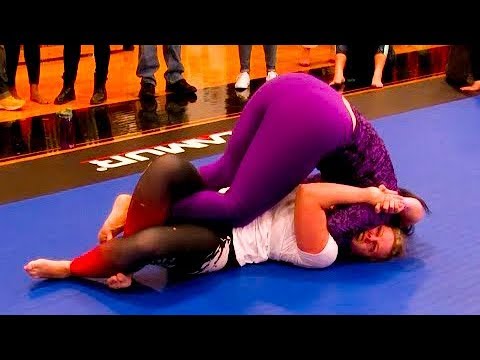 Donne grappling No-GI, combattimento tra donne bjj, Girl brazilian jiu-jitsu.