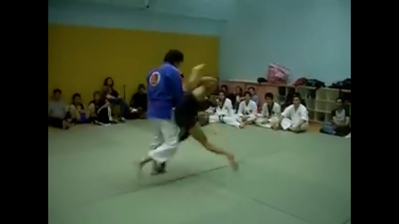 JKD Guy Tries Flying Burrito Move On BJJ Guy background
