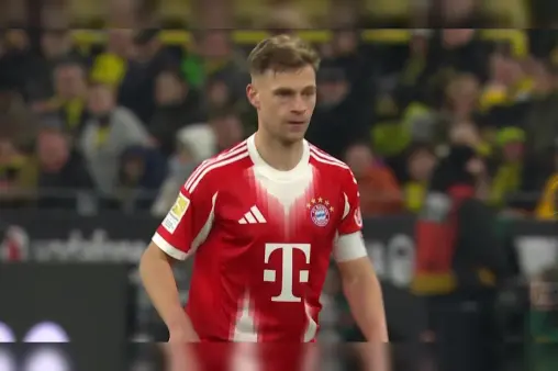 [Highlights] Sudden long-range strike! Kimmich attempts a shot outside the box, saved by the goalkeeper