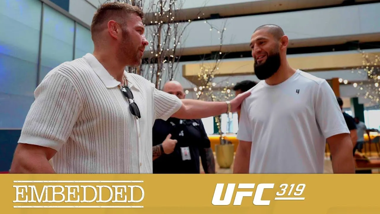 UFC 319 Embedded - Эпизод 3 background