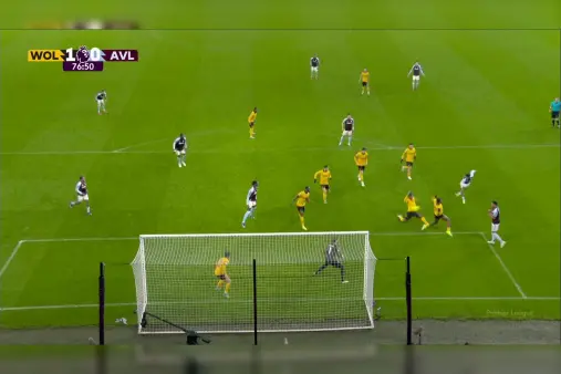 [Highlights] Too much wind-up! Rogers crosses, Ma岑 receives through ball and has close-range shot saved