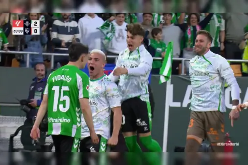 [Goal] Abdel's tricky footwork sets up the assist! Fidalgo scores easily