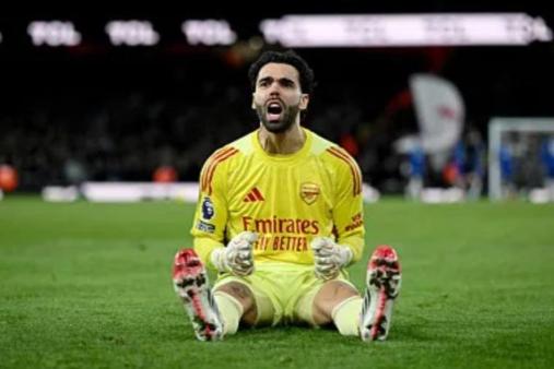 [MVP] The Guardian of the Penalty Area! Raya Makes Multiple Crucial Saves to Deny Dangerous Attacks