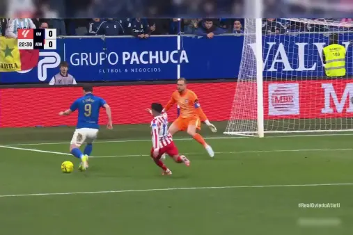 [Highlights] Crucial moment! Binias' tight-angle drive saved by Oblak