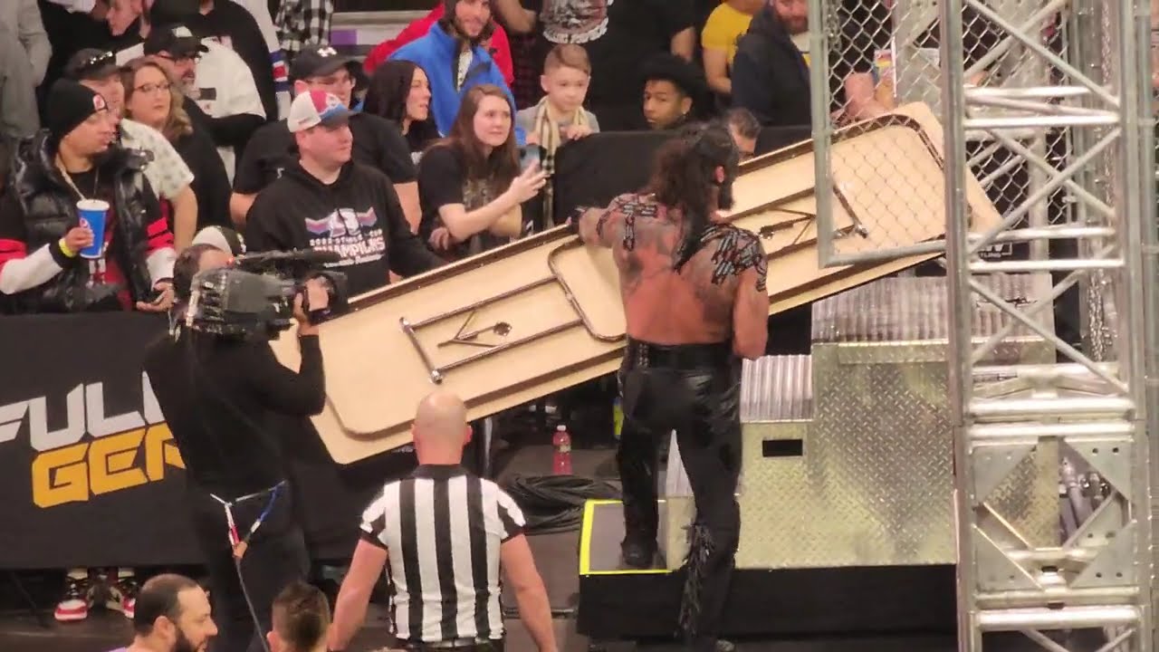 FULL MATCH: Cage Match - "Jungle Boy" Jack Perry vs Luchasaurus (w/ Christian Cage) FG '22 background