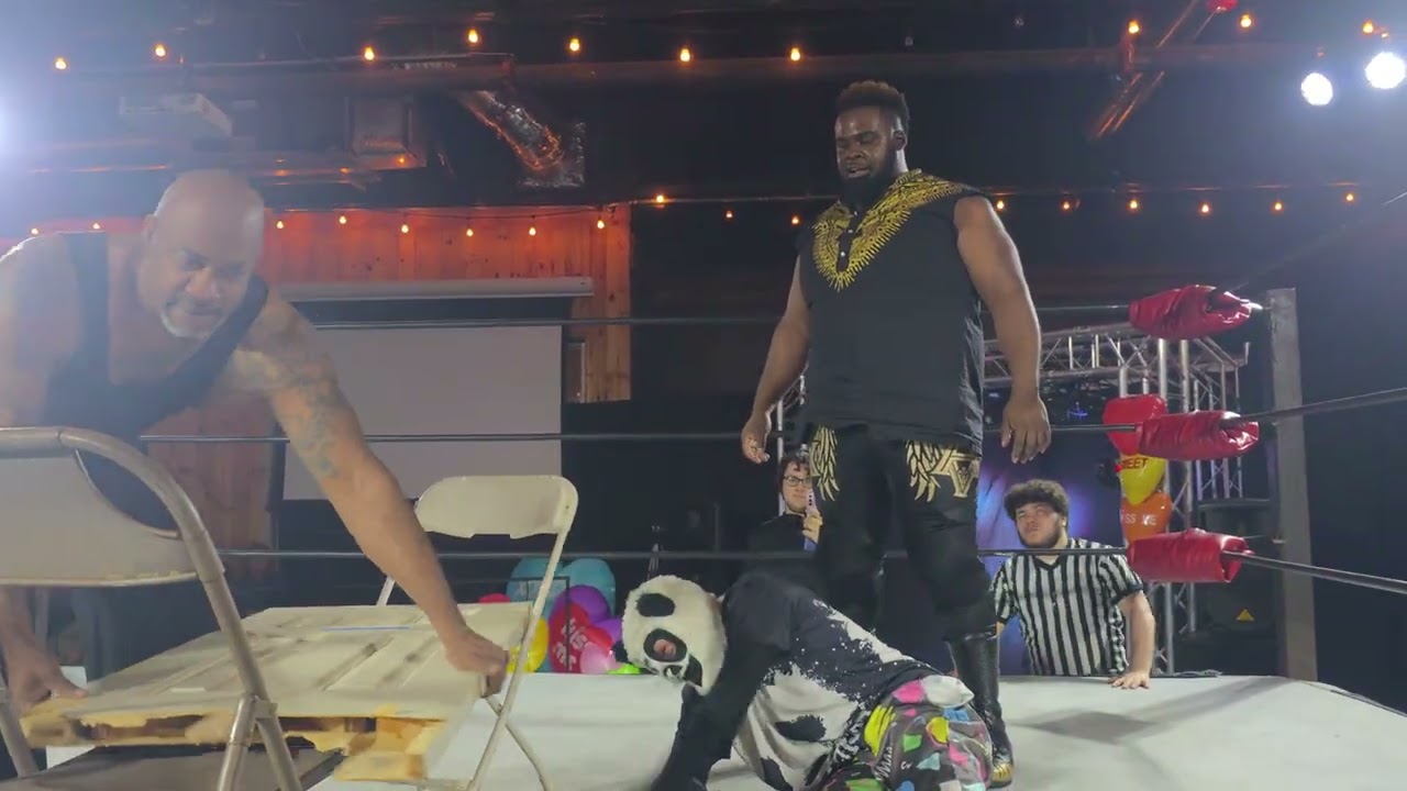 XWW Love, Hate, Tragedy: Lil Panda vs Angel Angels (ending)