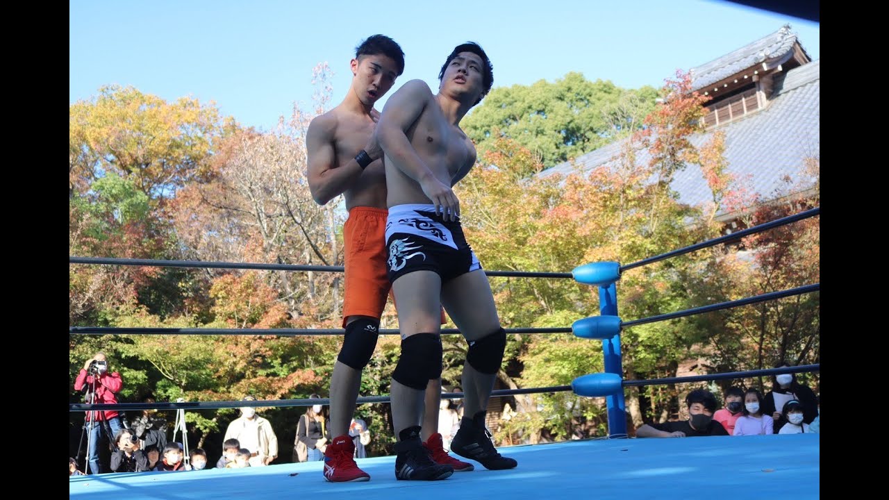 Wrestling Festival in 光福寺 第一試合20分一本勝負 素潜り名人てつを VS パンツマン・ペイジ background