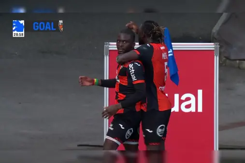 [Goal] Lorient's free-kick cross met by Bamba Dieng's header, breaking through the visitors' goal