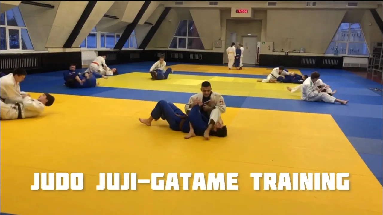 Judo juji-gatame training
