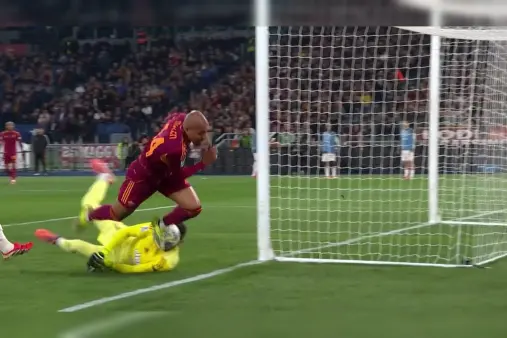 [Highlights] Brave block! Perin uses his face to stop Malen's close-range shot in the box