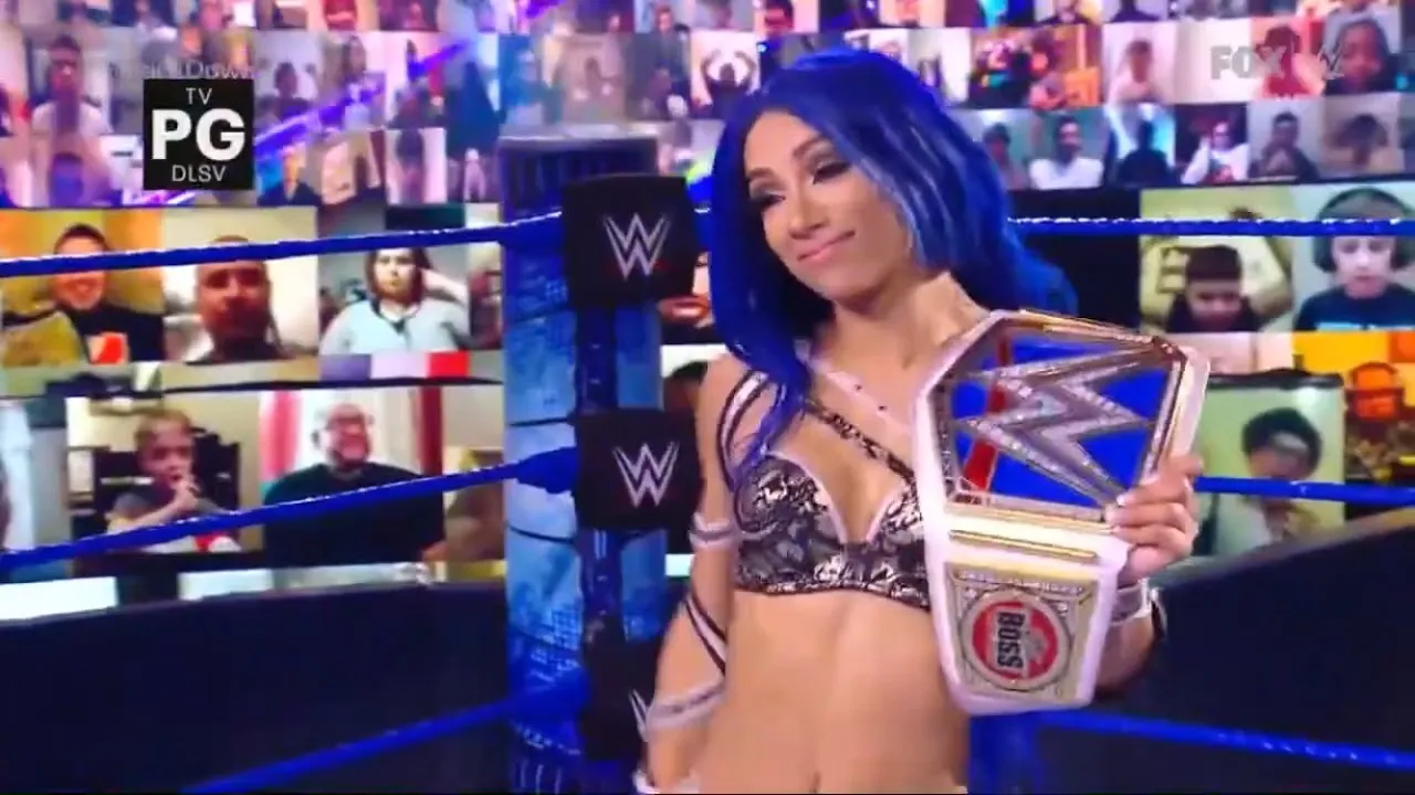 Sasha Banks Bianca Belair vs Carmella Bayley 1/2