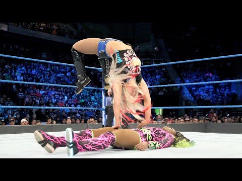 Naomi & Becky vs Alexa Bliss & Mickie 1/2