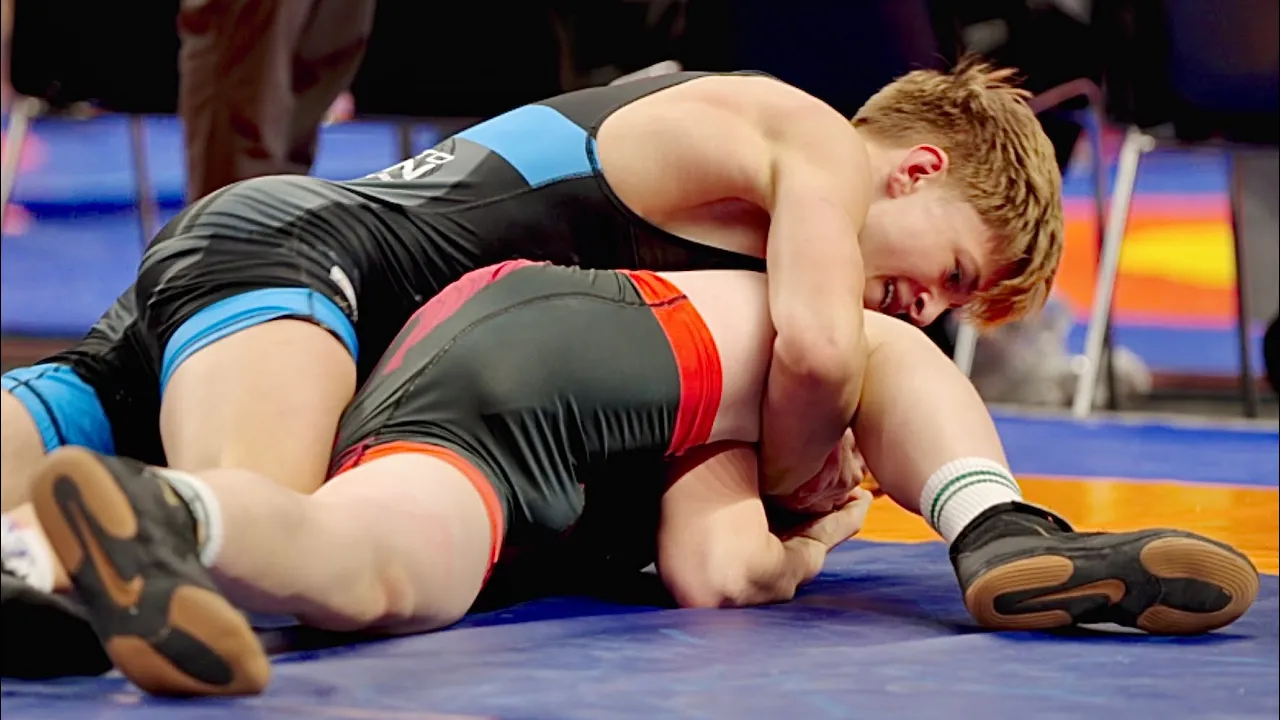 U15 Davids Šinders (LAT) vs Maciej Luczak (POL) 62kg. Freestyle boys youth wrestling tournament.