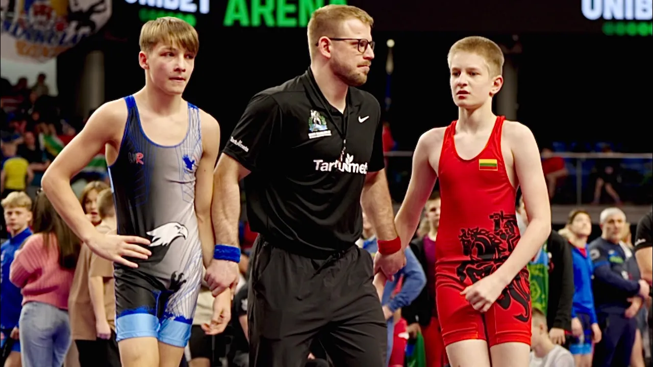U15 Vejas Backys (LTU) vs Stanislaw Zoltowski (DEN) 52kg. Greco-roman boys wrestling tournament.