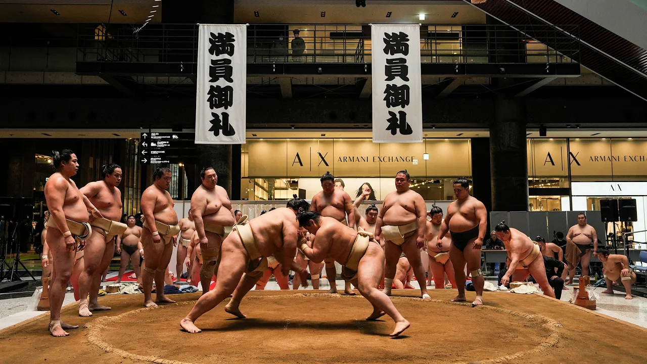 三月場所前 うめきた場所 幕内力士申し合い稽古<二所ノ関一門連合稽古> background