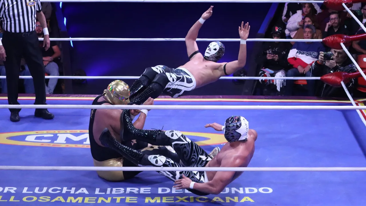 Reporte CMLL: Calavera Jr. I y II 🆚 Gemelos Diablo I y II