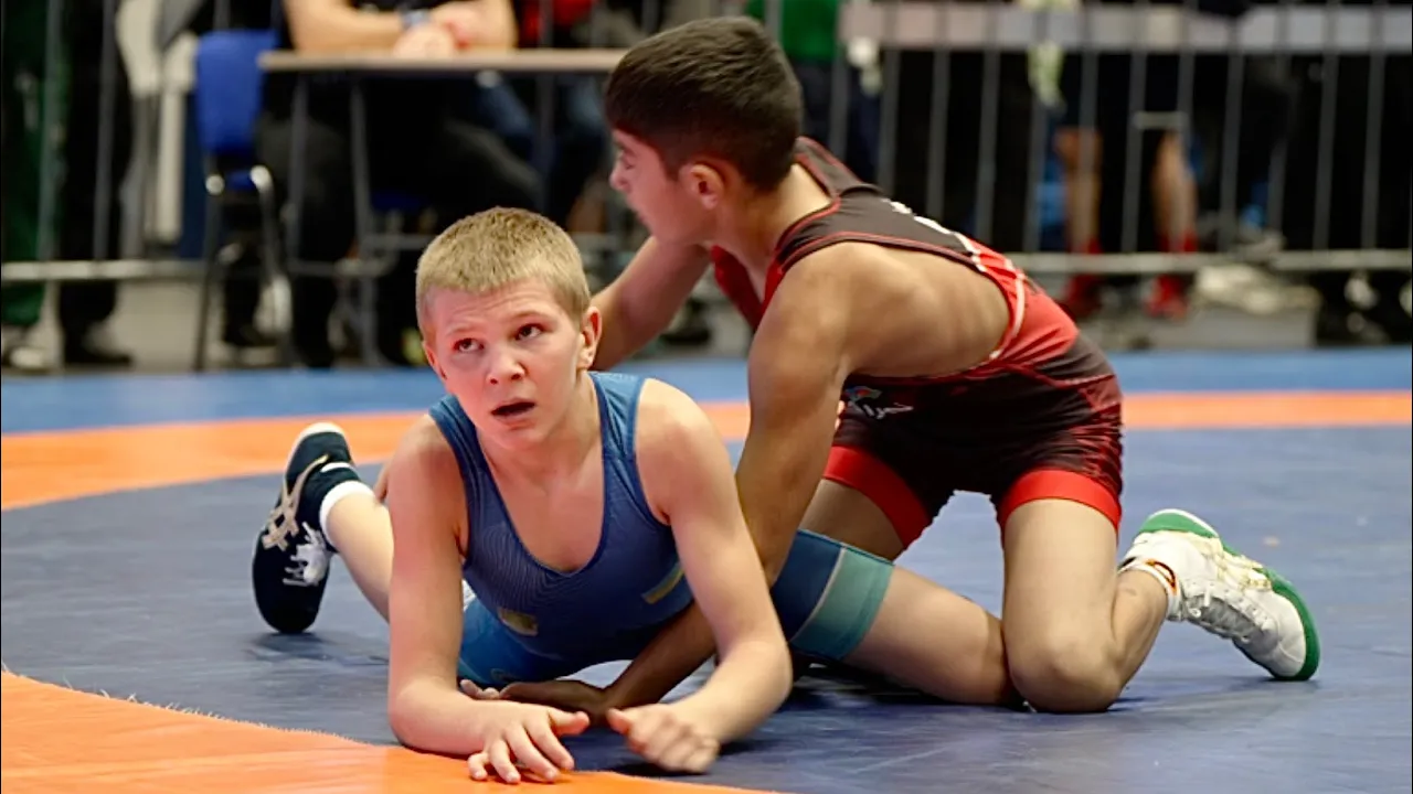 U13 Bakir Maharramli (AZE) vs Bohdan Voloshchenko (UKR) 35kg final! Greco-roman boys wrestling.