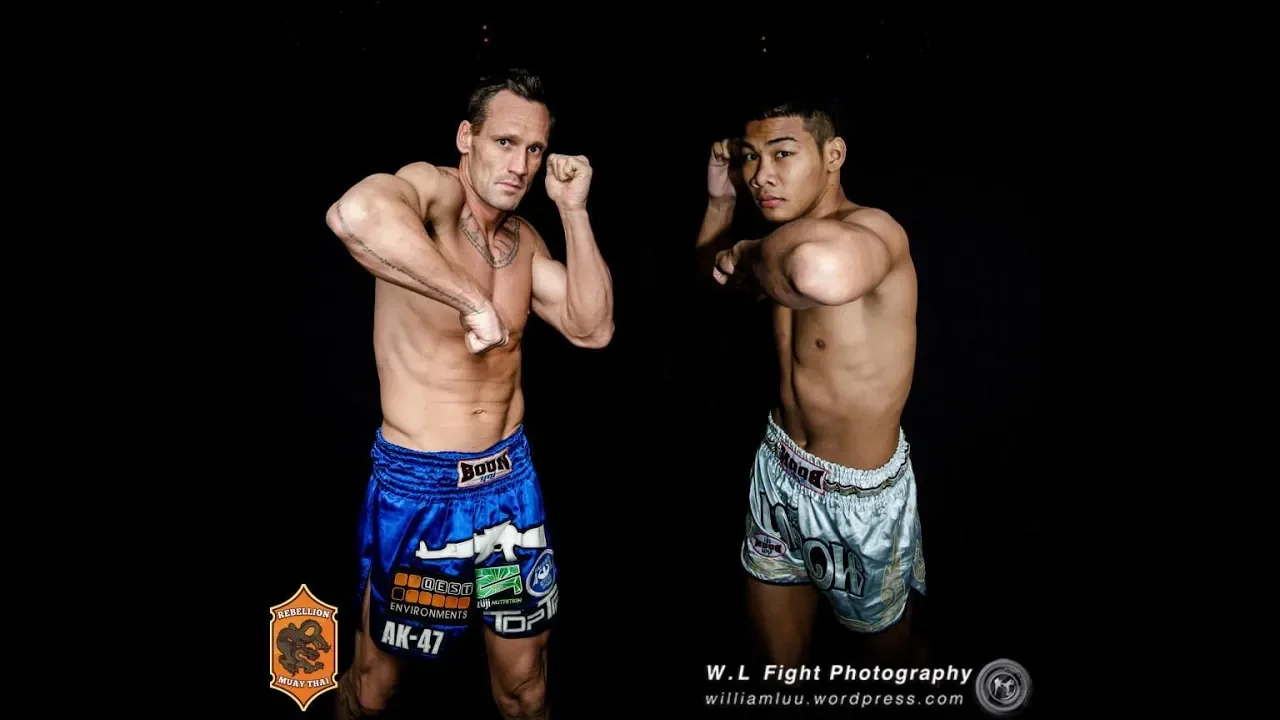 FULL FIGHT/ Rebellion Muaythai 6: Chris Bradford vs Waytham Sitsongpeenong background