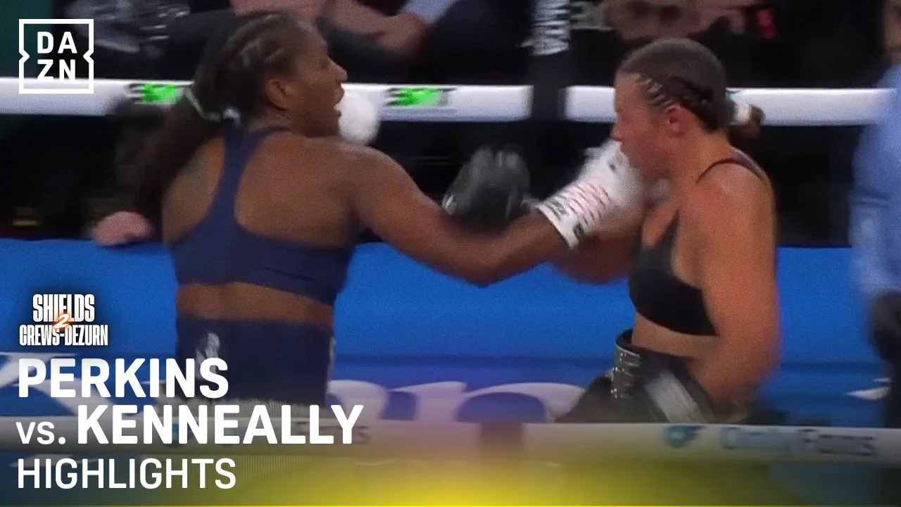 Danielle Perkins vs. Che Kenneally | Fight Highlights